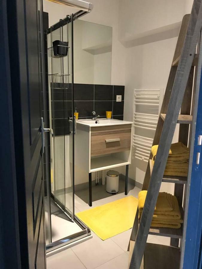 60 Rue Du Port Otel Granville Dış mekan fotoğraf