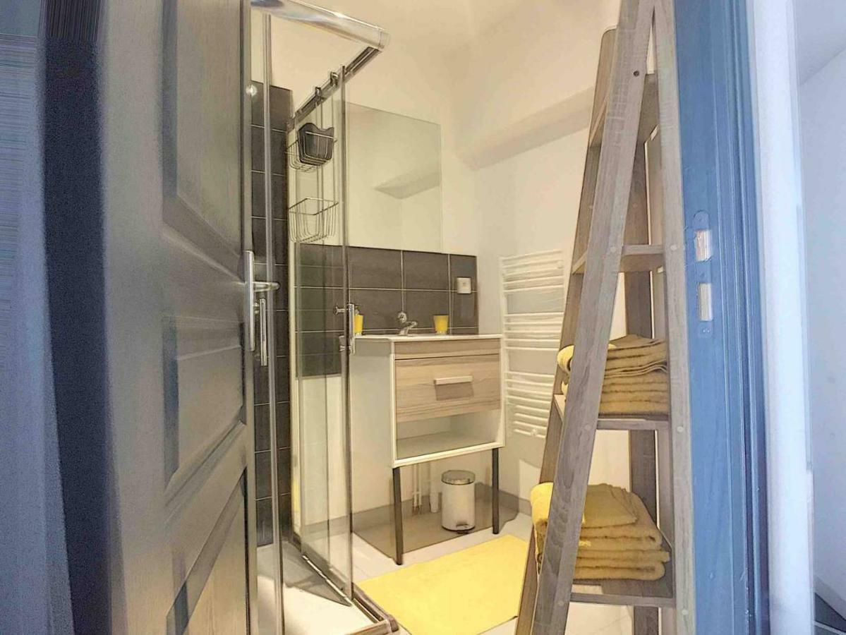 60 Rue Du Port Otel Granville Dış mekan fotoğraf
